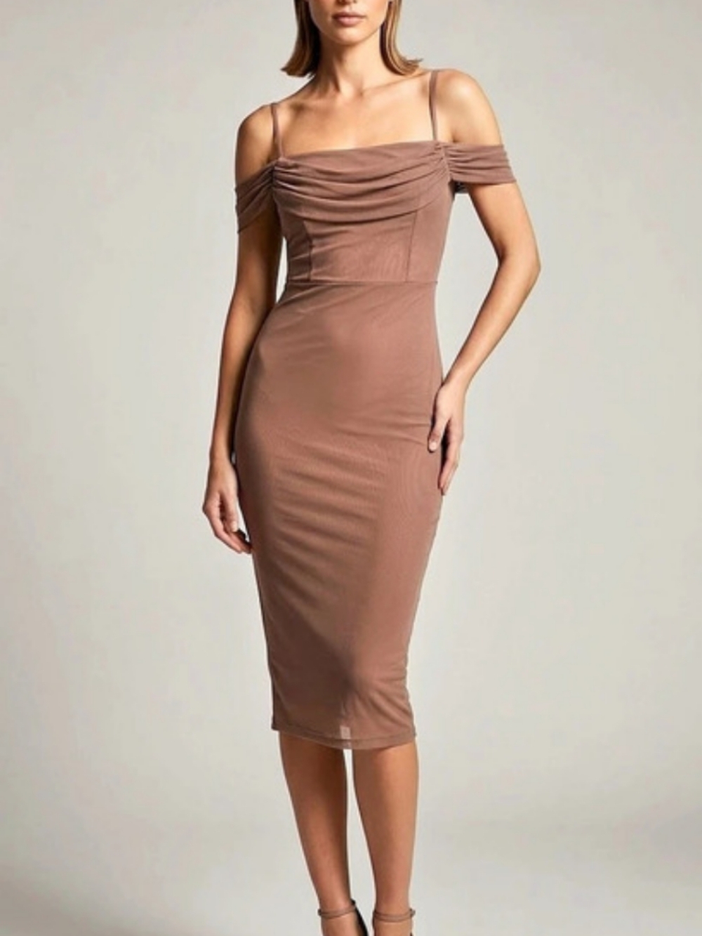 Forever 21 Draped Off-Shoulder Midi Dress in Brown Size Small